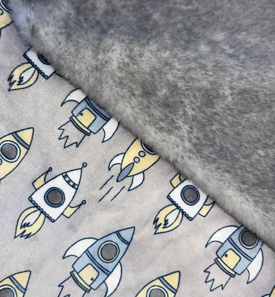 29 x 36 Faux Fur Throw