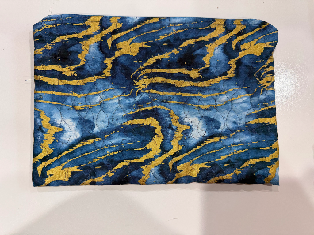 Quilted Sleeve 11.5 x 8